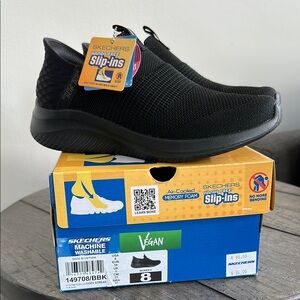 Skechers Black Slip-On Sneakers Size 8 NWT